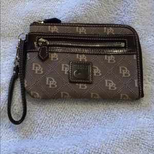 Dooney and Bourke zip around wristlet wallet